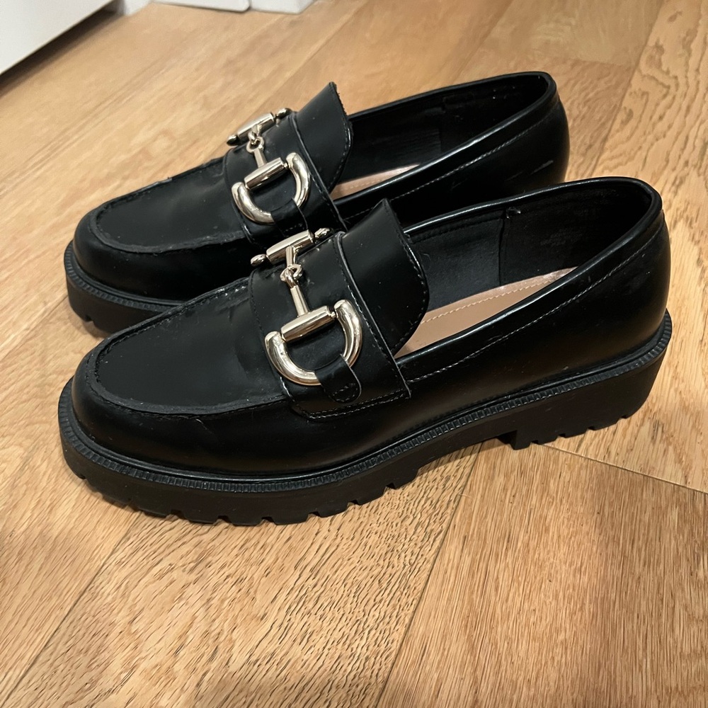Chunky faux leather gold chain horsebit lug sole loafers